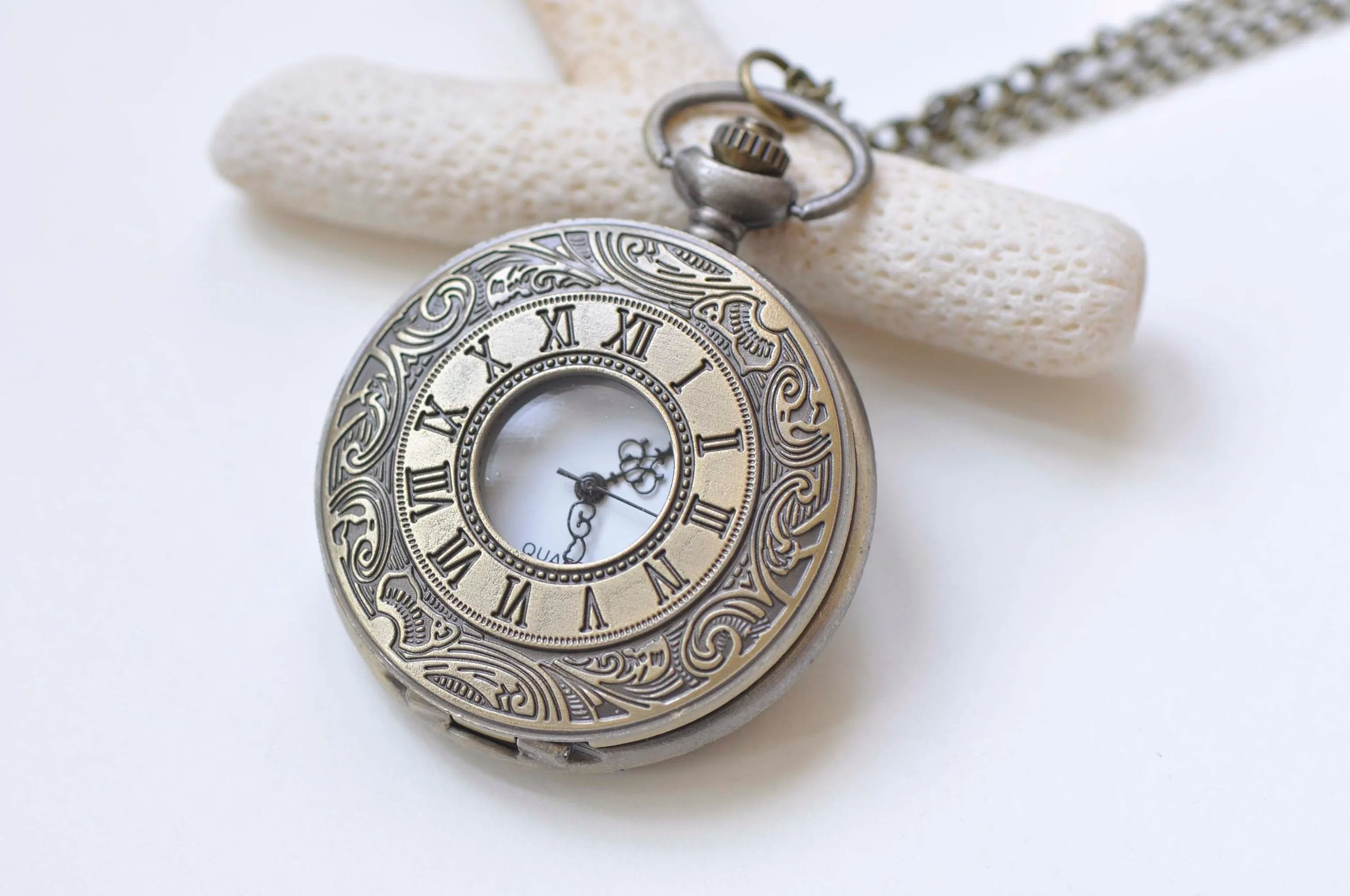 Antique Bronze Double Numerals Pocket Watch Necklace Set of 1 A6610