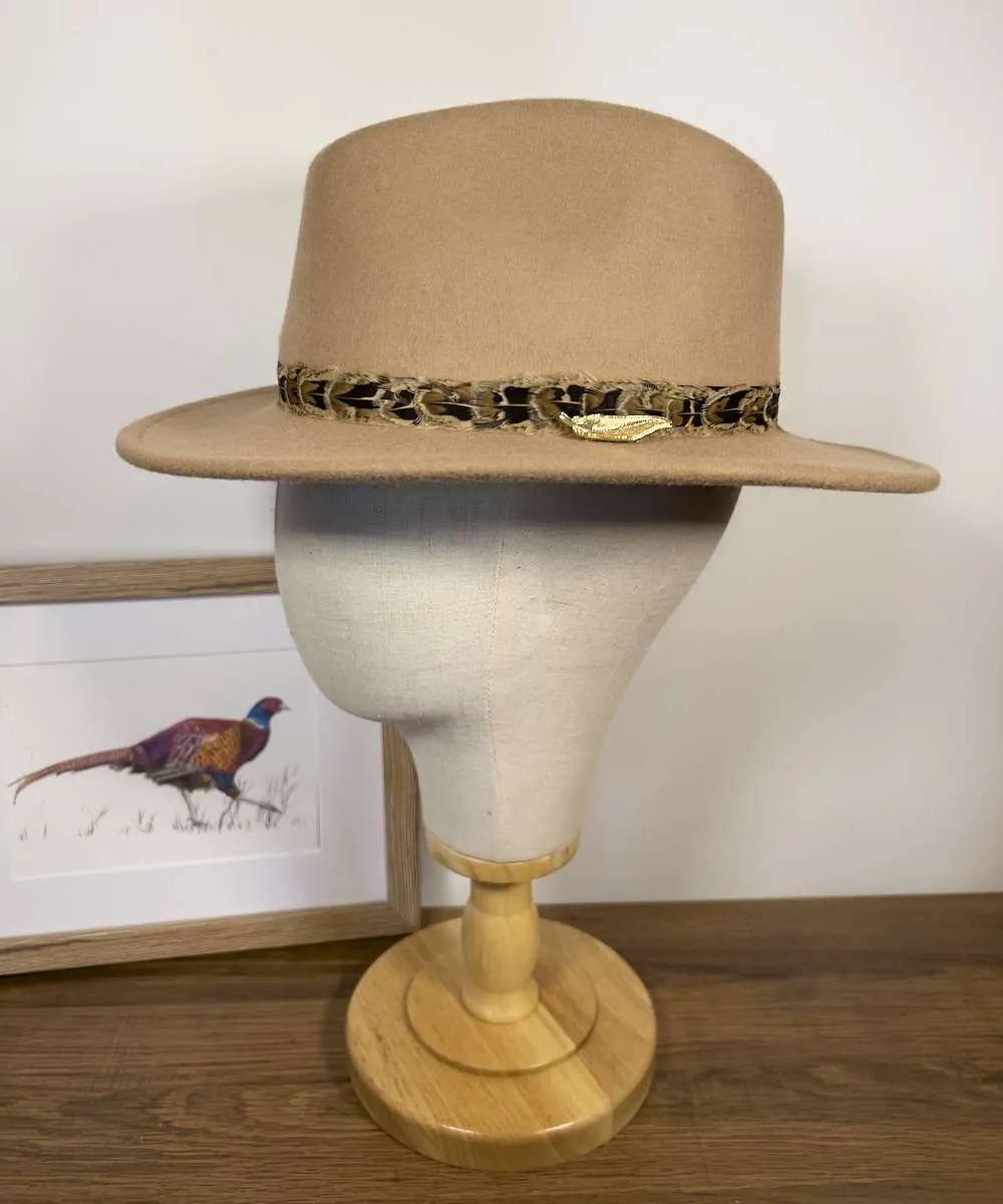 The Isla Fedora